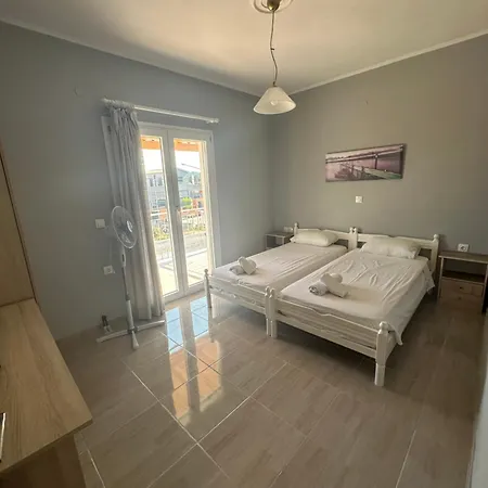 Telis Apartments Two Roda  Exterior photo